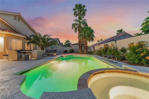 5350 Sharon Marie Ct, Las Vegas, NV 89118