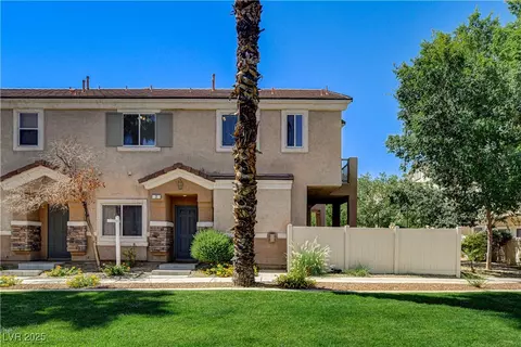 67 Dow Jones St #2, Henderson, NV 89074