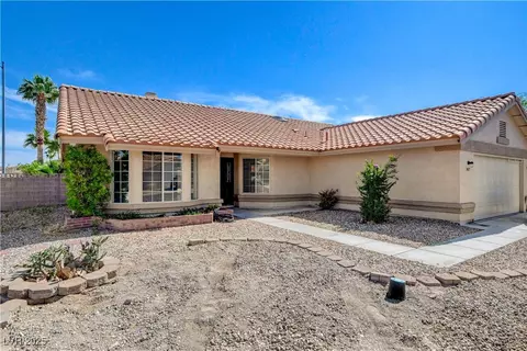 7417 Radville Dr, Las Vegas, NV 89129