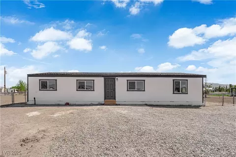 3301 Maple Rd, Pahrump, NV 89048