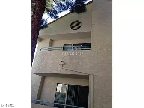 910 N Sloan Ln #201, Las Vegas, NV 89110