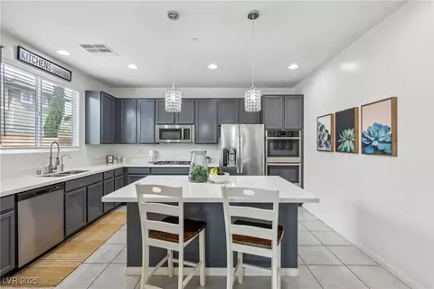 160 Lilt Ave, Henderson, NV 89011