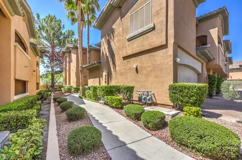 8737 Red Brook Dr #204, Las Vegas, NV 89128