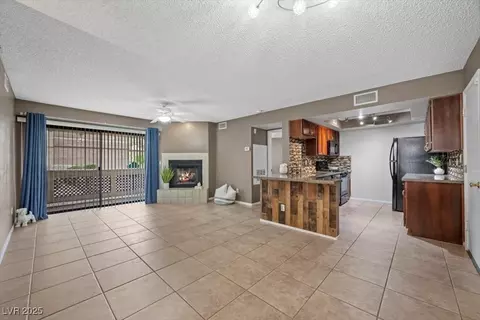 2995 E Sunset Rd #134, Las Vegas, NV 89120