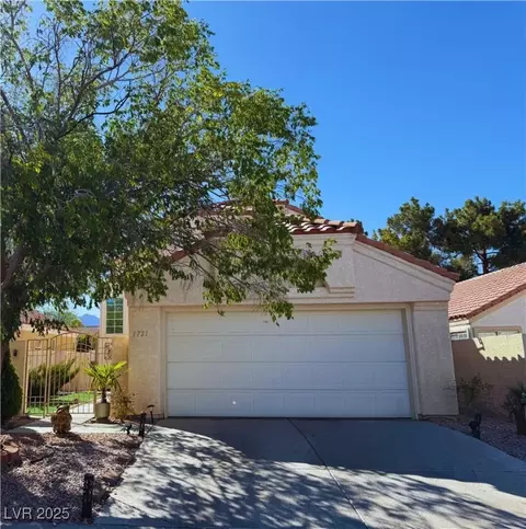 1721 Derbyshire Dr, Las Vegas, NV 89117