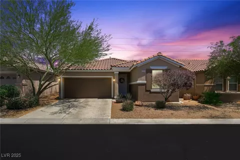 9104 Ashiwi Ave, Las Vegas, NV 89178