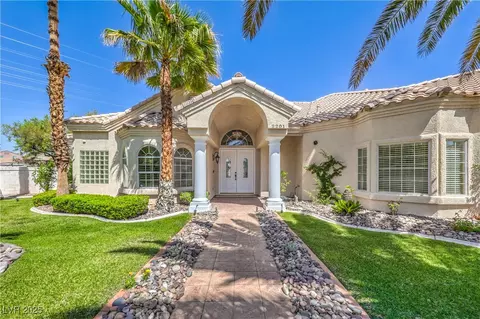 2201 Country Cottage Ct, Las Vegas, NV 89117