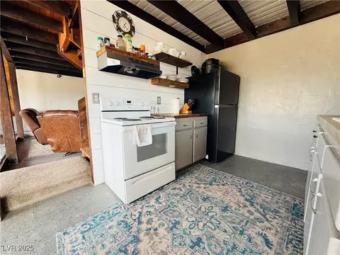 Kitchen - 250 E Madison Ave, Ely, NV 89301 photo 3 of 5