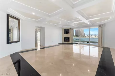 2777 Paradise Rd #303, Las Vegas, NV 89109