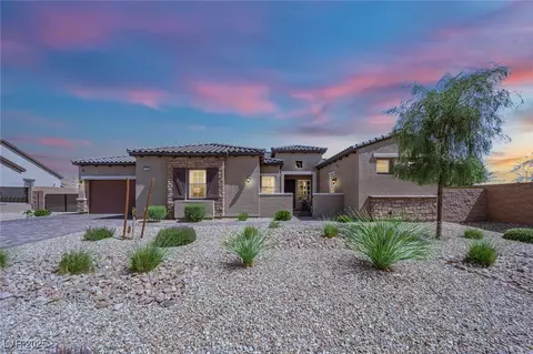 7258 W Le Baron Ave, Las Vegas, NV 89178