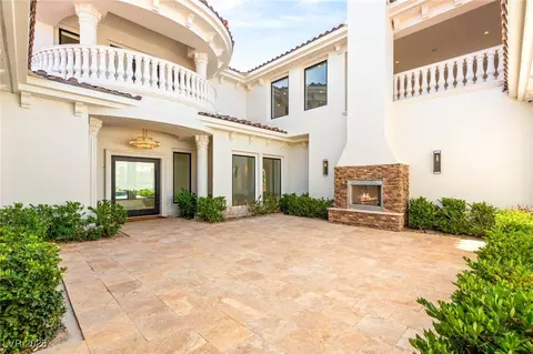 8895 S Tenaya Way, Las Vegas, NV 89113 | MLS# 2688592 | 82 Photos