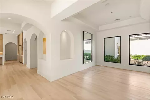 8895 S Tenaya Way, Las Vegas, NV 89113 | MLS# 2688592 | 82 Photos