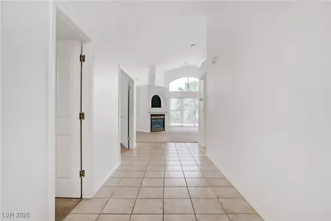 2149 Eaglepath Cir, Henderson, NV 89074 photo 11