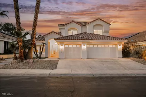 8140 Bay Harbor Dr, Las Vegas, NV 89128