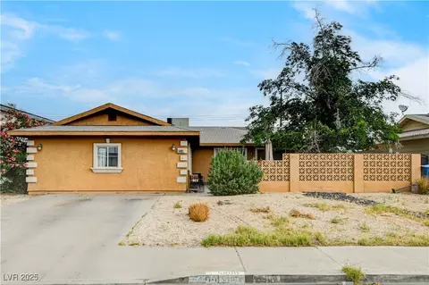 5900 Fawn Ave, Las Vegas, NV 89107