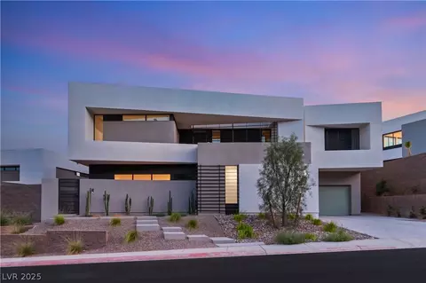 25 Canyon Bay Dr, Henderson, NV 89011