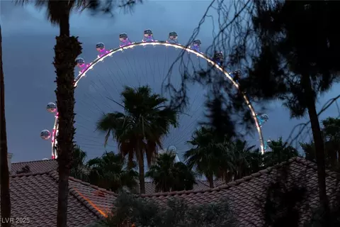 270 E Flamingo Rd #131, Las Vegas, NV 89169