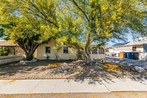 136 Elm St, Henderson, NV 89015