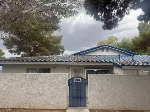 2108 Willowbury Dr #B, Las Vegas, NV 89108