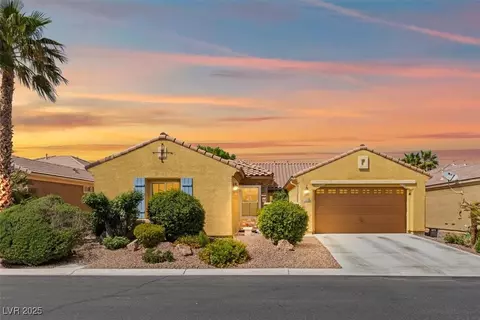 7252 Royal Melbourne Dr, Las Vegas, NV 89131