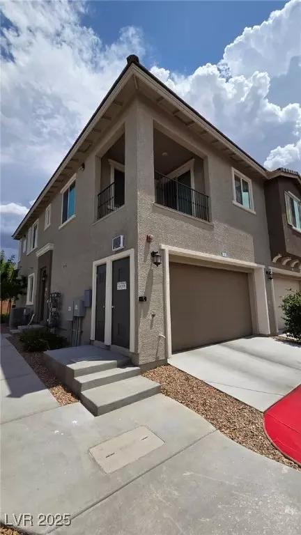 25 Barbara Ln #8, Las Vegas, NV 89183