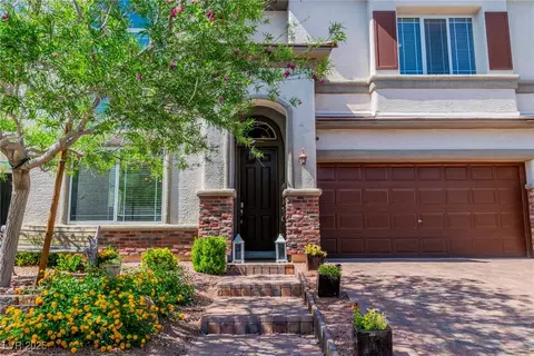 10420 Loma Portal Ave, Las Vegas, NV 89166