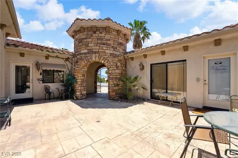 2181 E Winery Rd, Pahrump, NV 89048