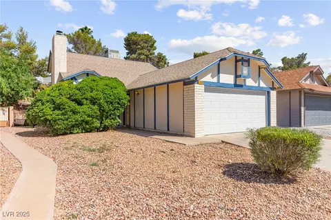 165 Spinnaker Dr, Henderson, NV 89015