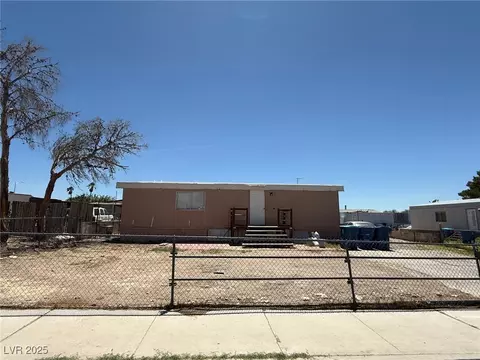 6131 Bluehill Ave, Las Vegas, NV 89156