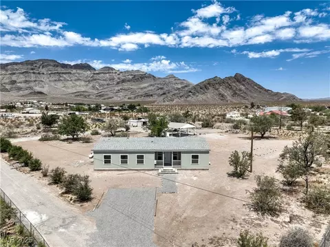 6810 Gahn Dr, Pahrump, NV 89060