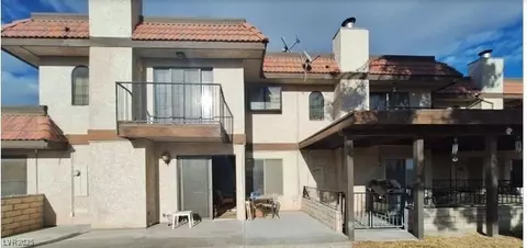 671 Bourbon St, Pahrump, NV 89048