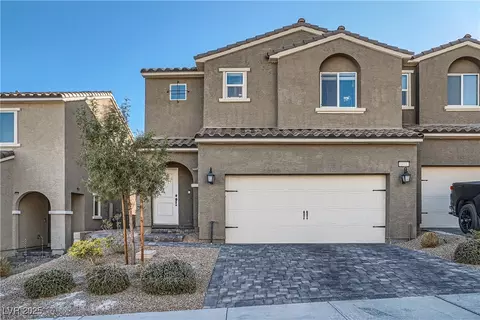 377 Yellow Finch Ln, Henderson, NV 89012