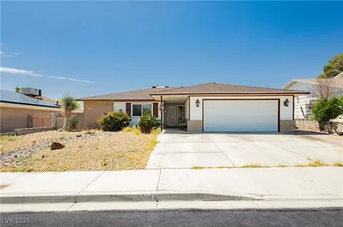 7701 Pheasant Ln, Las Vegas, NV 89145