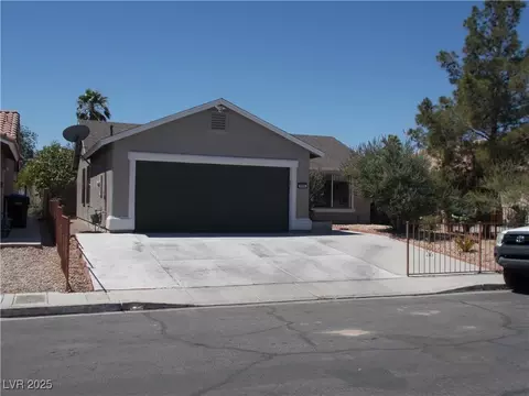 2211 Chipplegate Way, North Las Vegas, NV 89032
