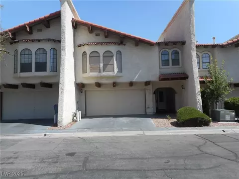 5006 Schumann Dr, Las Vegas, NV 89146