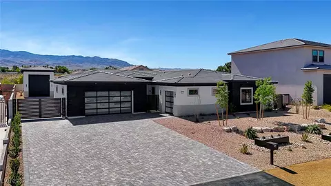 6075 Dapple Gray Rd, Las Vegas, NV 89149