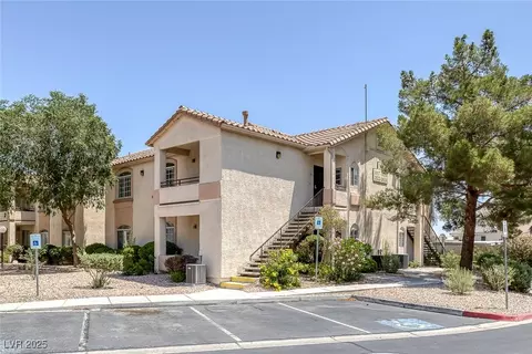1830 N Buffalo Dr #2024, Las Vegas, NV 89128
