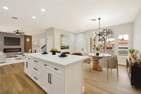 6388 Canyon Dawn Ave, Las Vegas, NV 89108
