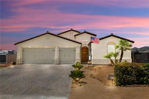 4620 E Suntree Ct, Pahrump, NV 89061