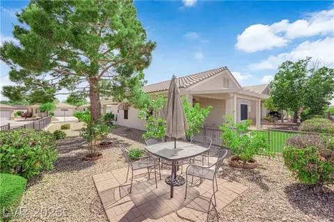 2504 Libretto Ave, Henderson, NV 89052