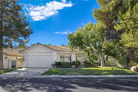 8981 Rivers Edge Dr, Las Vegas, NV 89117