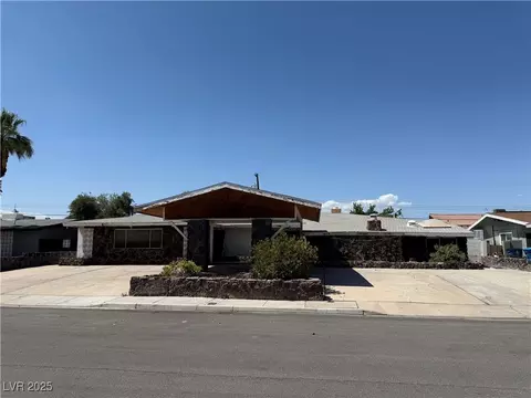 1674 Seneca Ln, Las Vegas, NV 89169