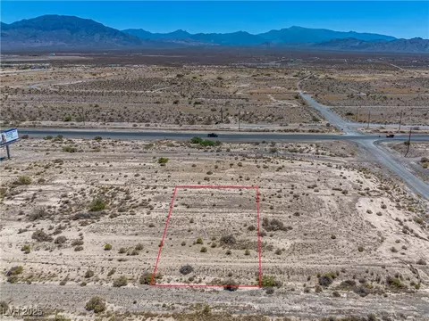 601 N Delta St, Pahrump, NV 89060