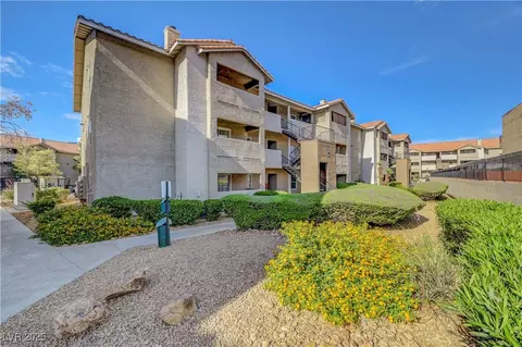 4200 S Valley View Blvd #2009, Las Vegas, NV 89103