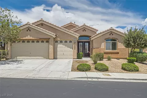 9252 Oxbow Lake Ave, Las Vegas, NV 89149