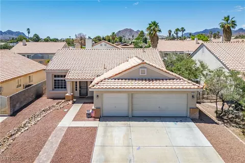 218 Red Coral Dr, Henderson, NV 89002