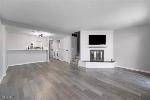 6442 Ironbark Ln, Las Vegas, NV 89107