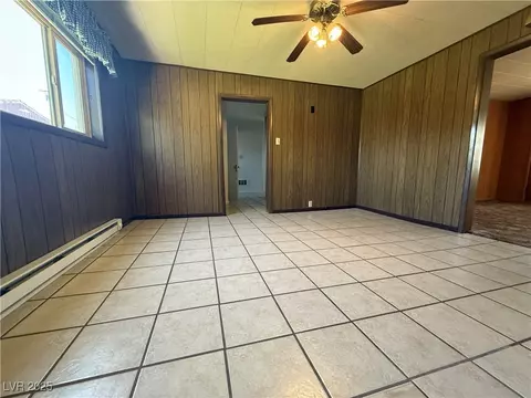 Living - 824 Avenue H, Ely, NV 89301 photo 2 of 7
