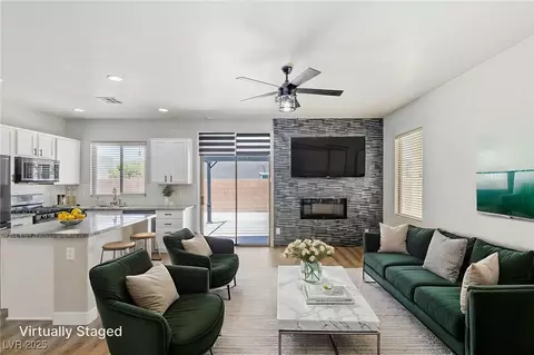 6525 Raven Hall St, North Las Vegas, NV 89084