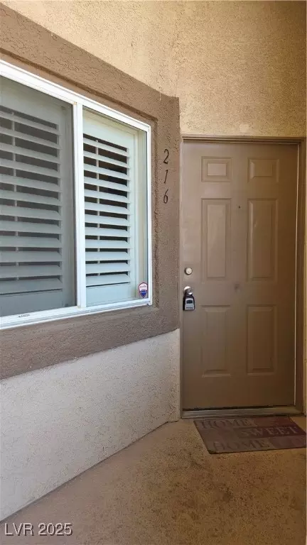 8725 W Flamingo Rd #216, Las Vegas, NV 89147